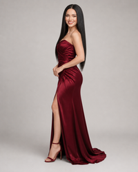 Luxe Straight Human Hair Bundle Deal image 3