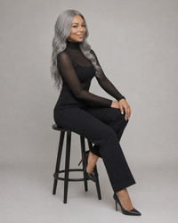 Grey Hair Extensions image 4